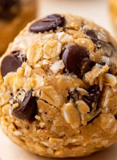 Cozy oatmeal protein balls, nutritious snack packed with protein and flavor.
