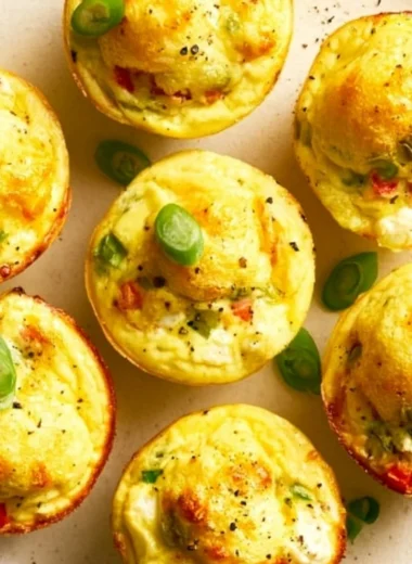 Healthy veggie and egg muffins for a nutritious breakfast option